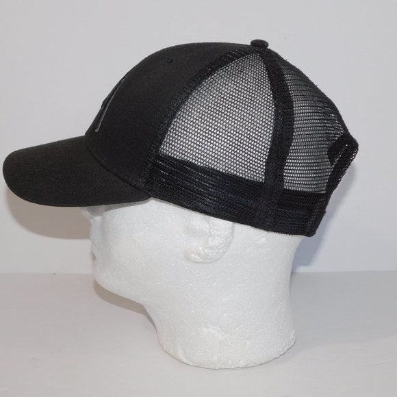 BURTON Look Yonder Black Trucker Snapback Hat Cap Logo Mountain - Picture 6 of 6